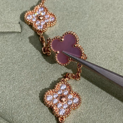 [LUCKY LOVE]CLOVER 10 MOTIFS DIAMOND PINK MOP NECKLACE