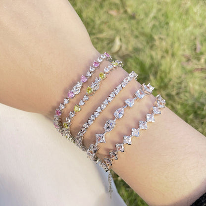 [LUCKY LOVE]0.5 Carat Ornate Princess Cut Daily Bracelet