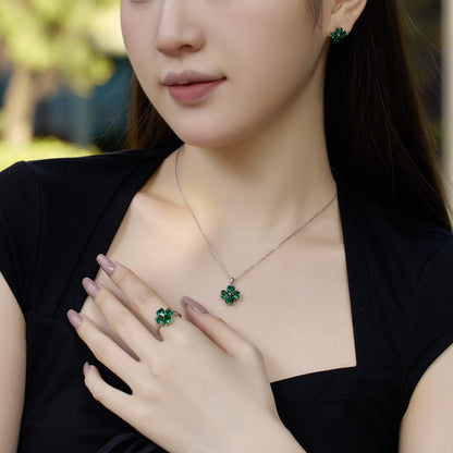 [LUCKY LOVE]Heart-shaped Four-Leaf Clover Ball Ring
