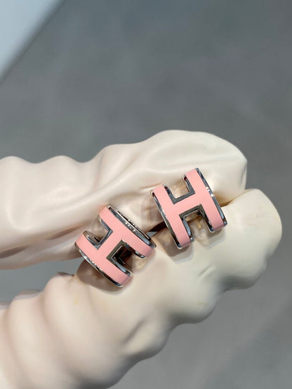 [LUCKY LOVE]MINI POP H SILVER EARRINGS PINK