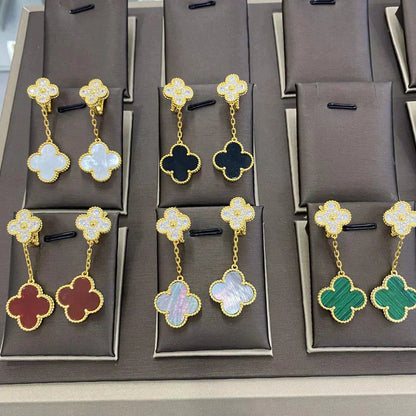 [LUCKY LOVE]CLOVER  2 MOTIFS  DIAMOND  EARRINGS (MULTIPLE CHOICESç´