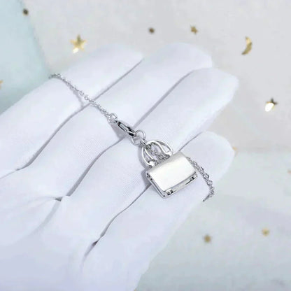 [LUCKY LOVE]AMULETTE PEDANT SILVER NECKLACE