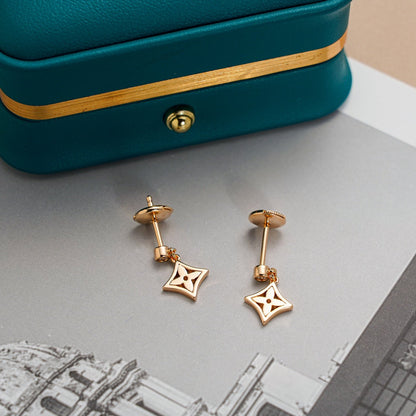 [LUCKY LOVE]STAR EARRINGS GOLD