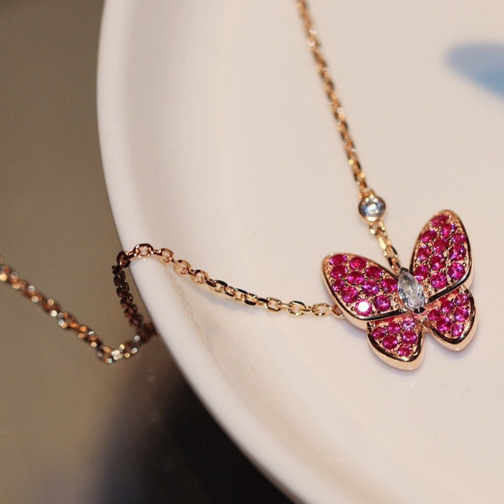 [LUCKY LOVE]BUTTERFLY RED DIAMOND ROSE GOLD NECKLACE