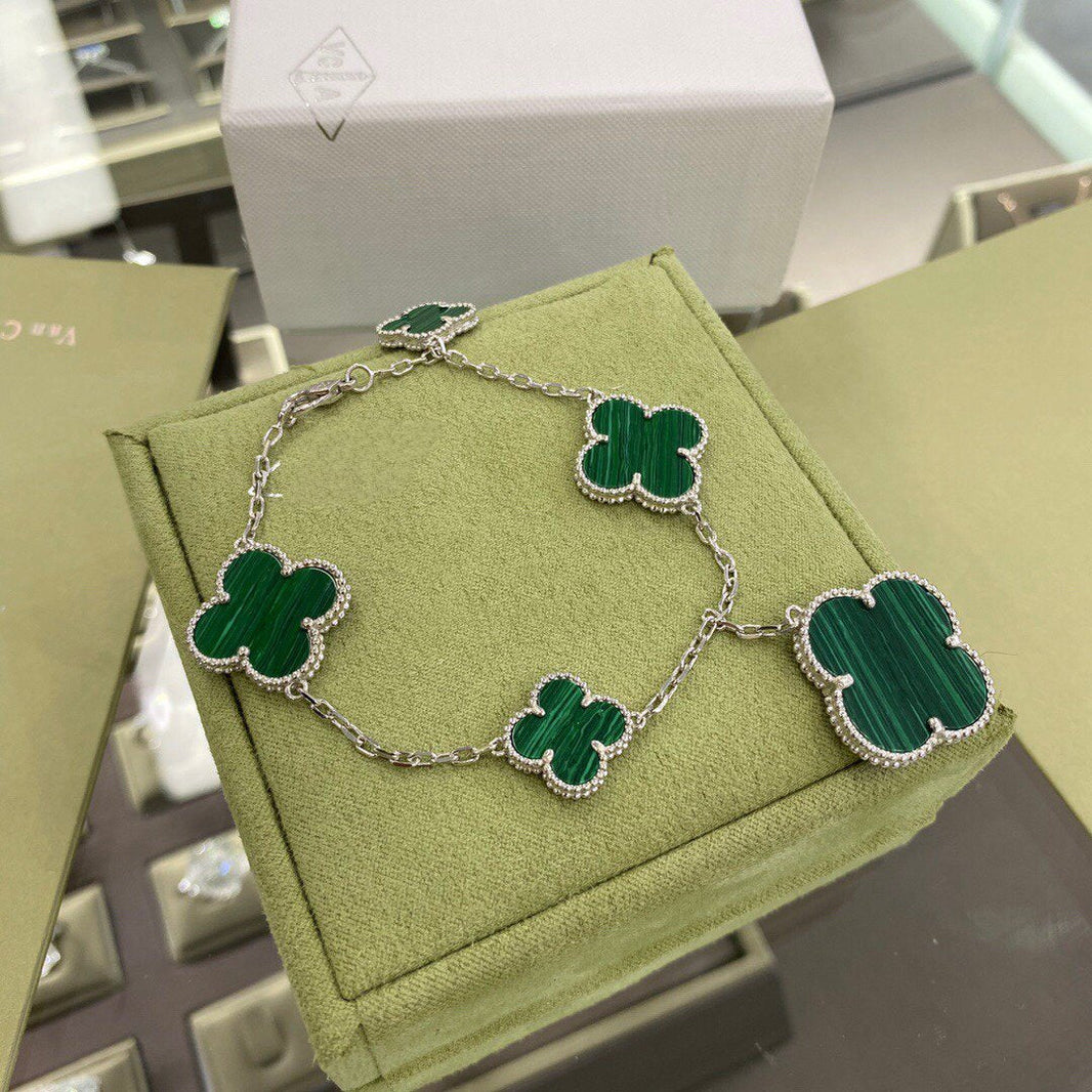 [LUCKY LOVE]CLOVER 5 MOTIFS SIVLER MALACHITE BRACELET