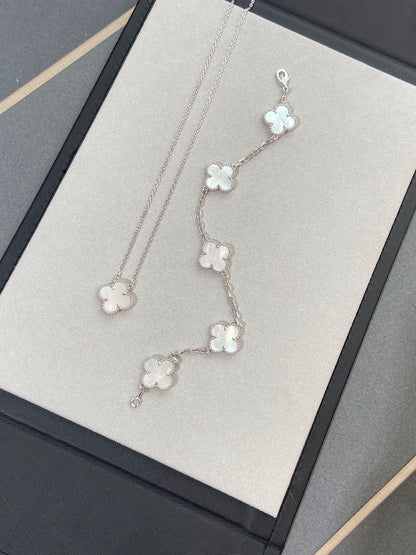 [LUCKY LOVE]CLOVER WHITE PEARL MOP 5 MOTIF BRACELET COLLECTION