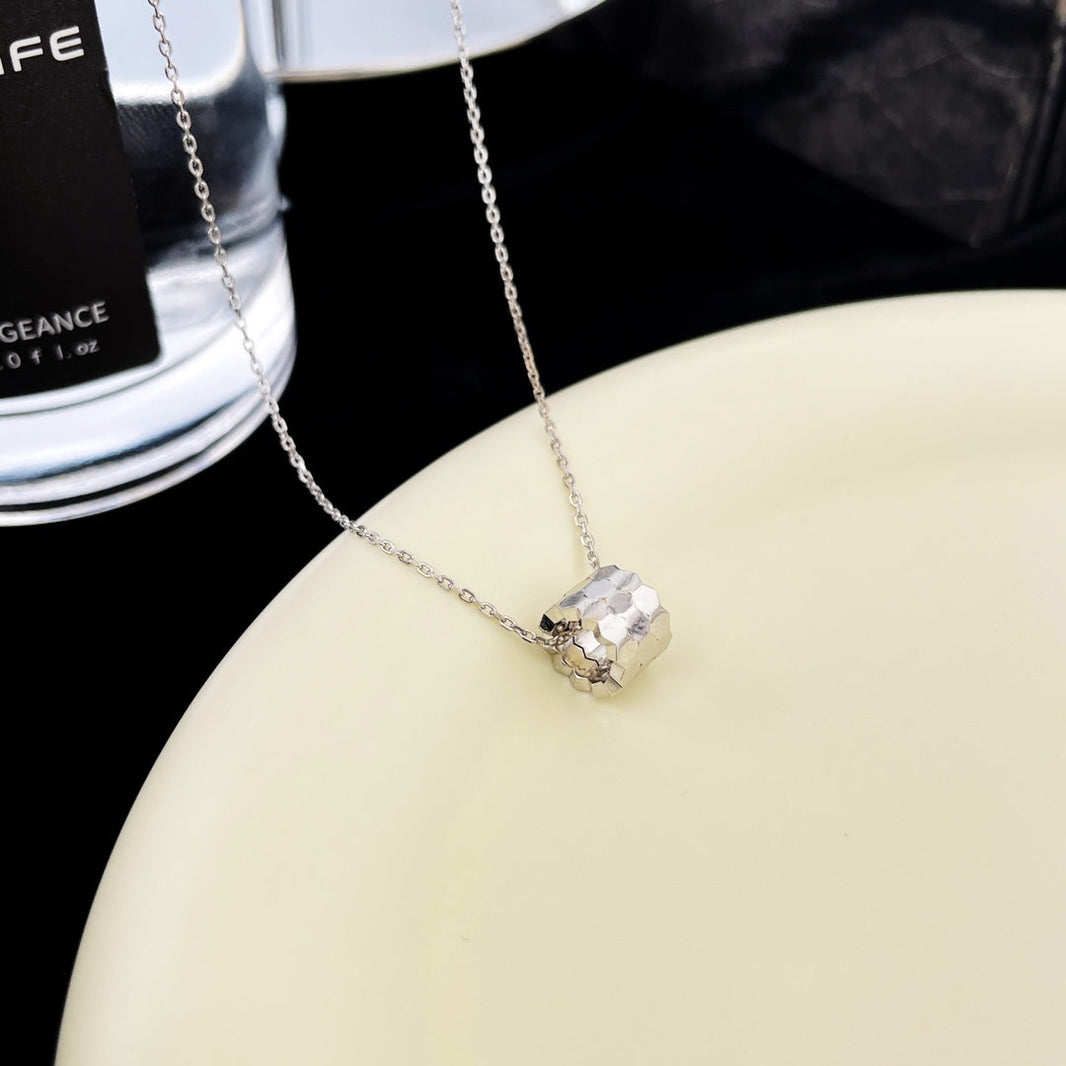 [LUCKY LOVE]BEE MINI PEDANT DIAMOND NECKLACE
