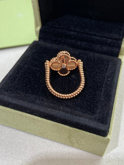 [LUCKY LOVE]CLOVER RIVERSIBLE PINK GOLD RING