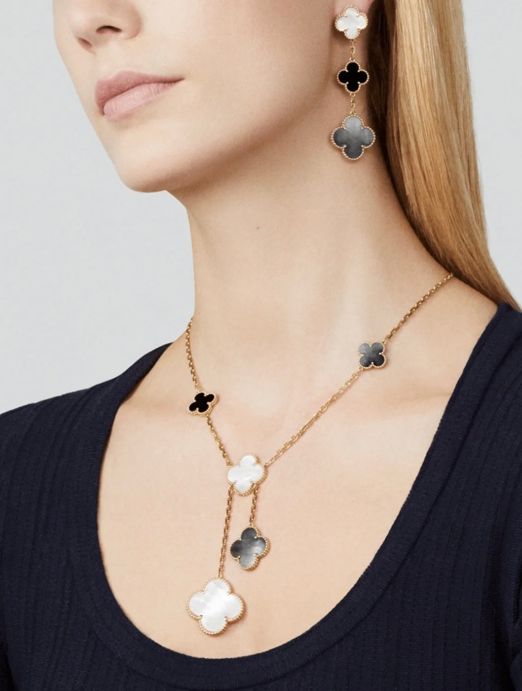 [LUCKY LOVE]CLOVER 3 MOTIF MOP ONYX DARK MOP PINK GOLD EARRINGS