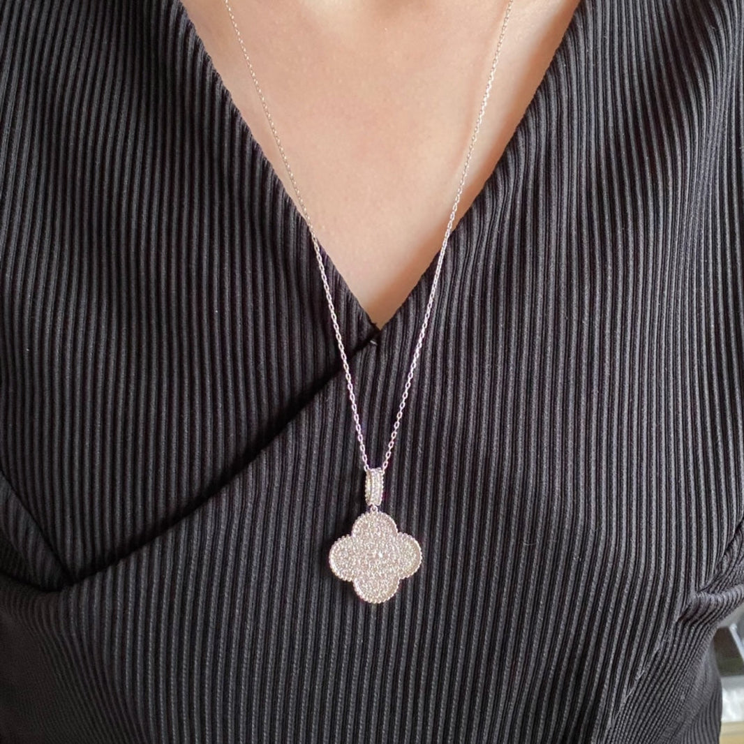 [LUCKY LOVE]CLOVER 25MM LARGE PEDANT DIAMOND PAVED LONG NECKLACE