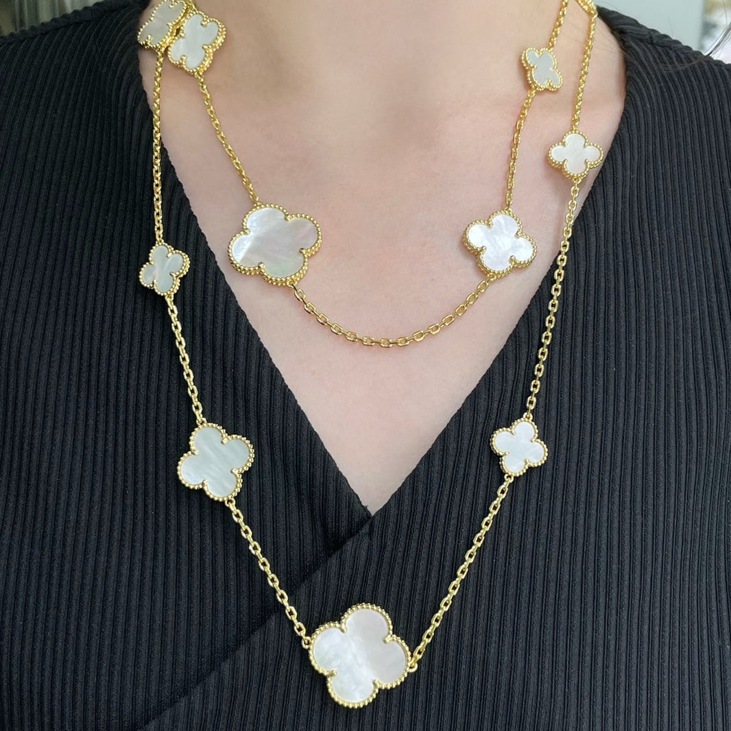 [LUCKY LOVE]CLOVER 16 MOTIF WHITE MOP GOLD NECKLACE