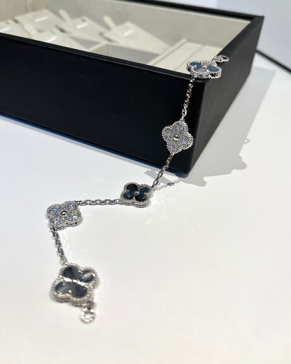 [LUCKY LOVE] CLOVER 5 MOTIF LASER BRACELET COLLECTION