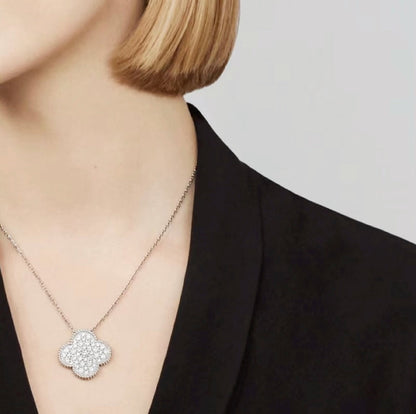 [LUCKY LOVE]CLOVER 25MM LARGE PENDANT DIAMOND PAVED SILVER NECKLACE