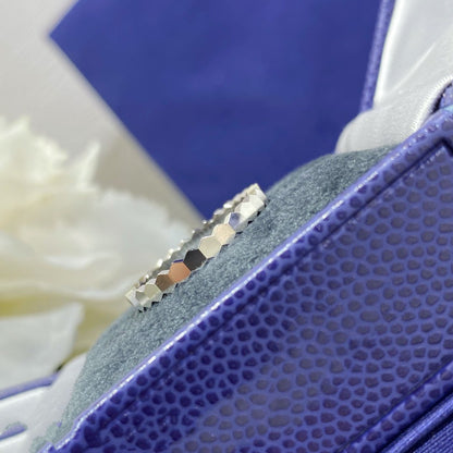 [LUCKY LOVE]BEE LOVE SMALL RING