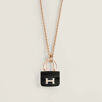 [LUCKY LOVE]WOMEN'S HM AMULETTES CONSTANCE PENDANT NECKLACE