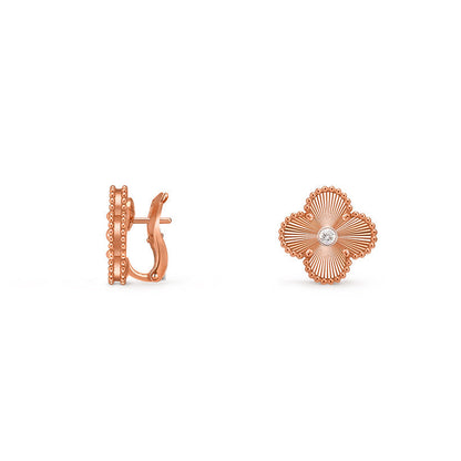 [LUCKY LOVE]CLOVER 15MM MOP DIAMOND EARRINGS COLLECTION