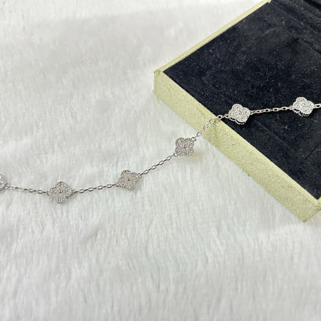 [LUCKY LOVE]CLOVER 6 MOTIF DIAMOND BRACELET