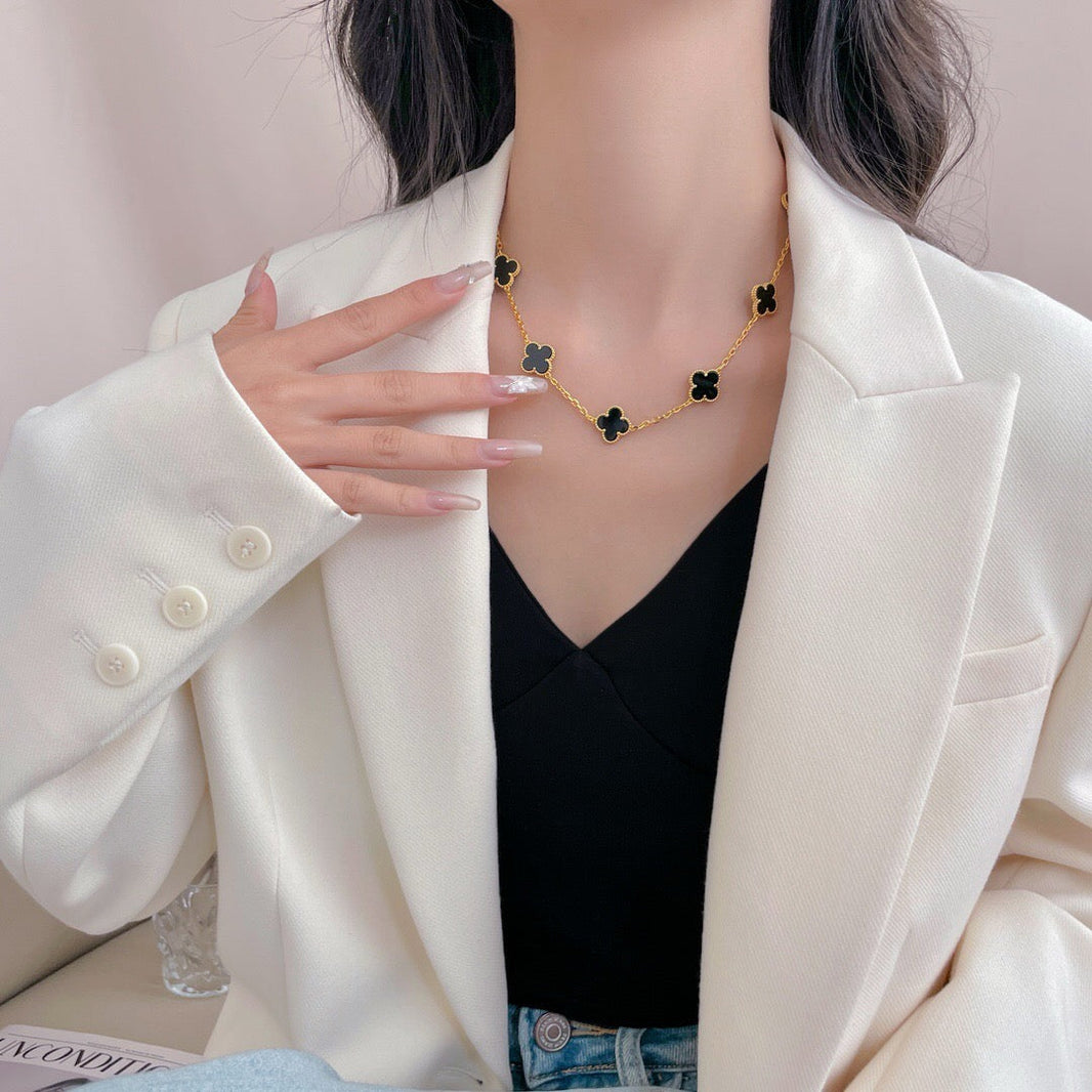 [LUCKY LOVE]CLOVER 10 MOTIFS ONYX NECKLACE