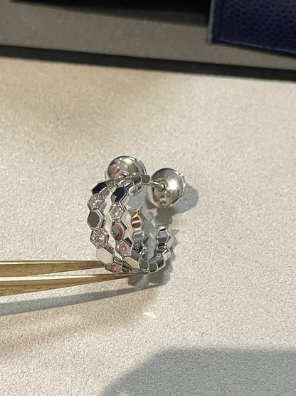 [LUCKY LOVE]Hollow Design Four-Leaf Clover Flower Shape Ring