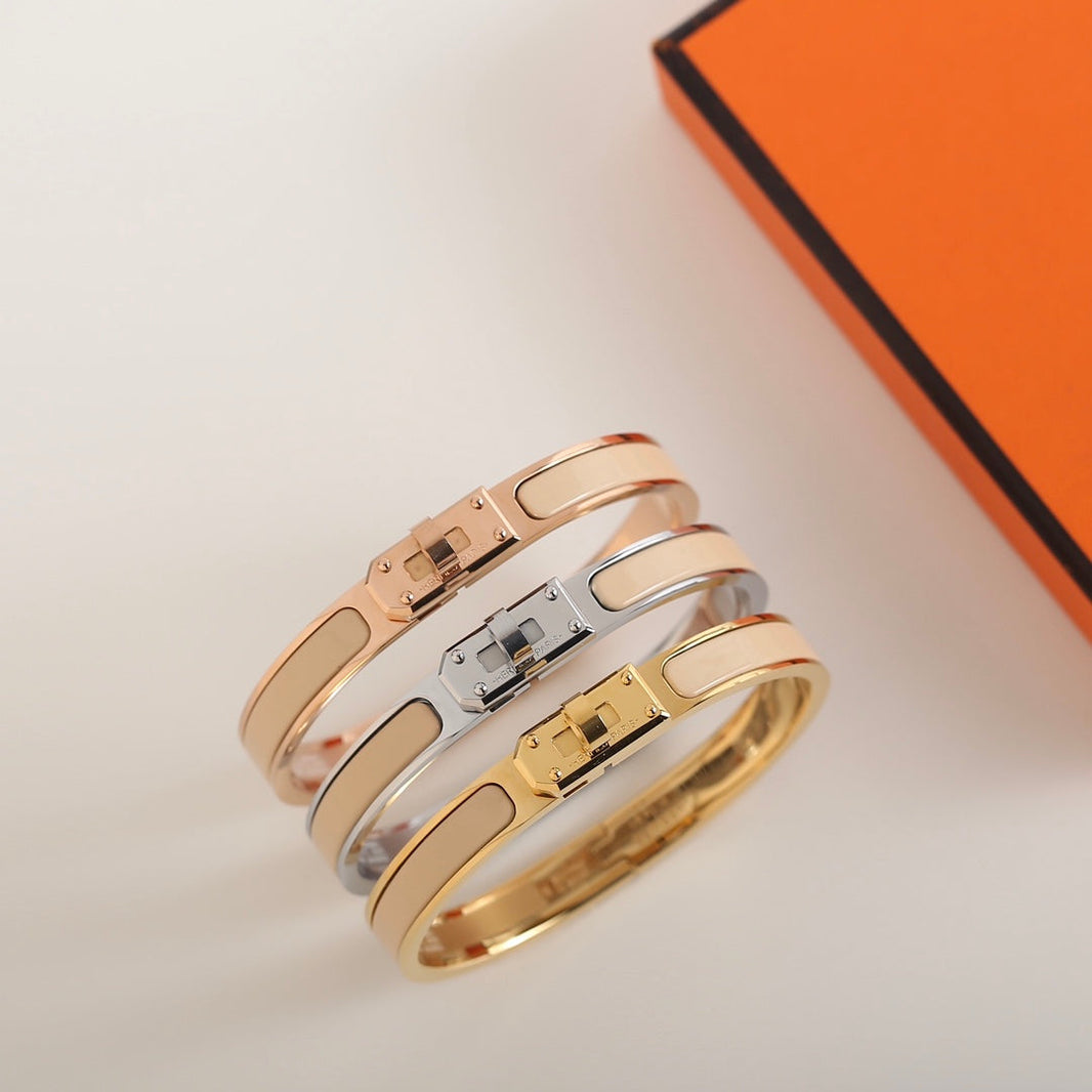 [LUCKY LOVE]HM KELLY BEIGE BRACELET