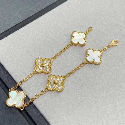 [LUCKY LOVE]CLOVER WHITE PEARL MOP 5 MOTIF BRACELET COLLECTION