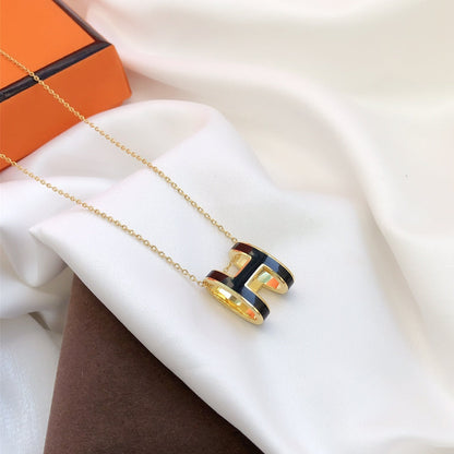 [LUCKY LOVE]HM CLIC BLACK ENAMEL GOLD NECKLACE