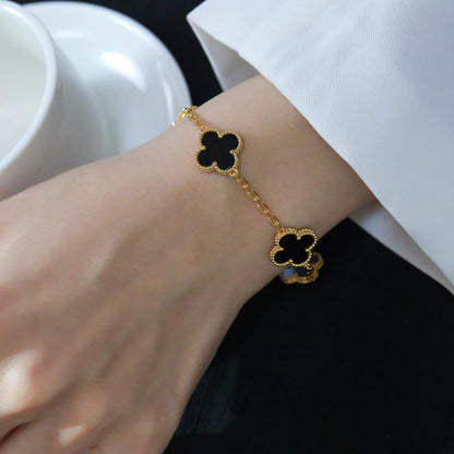[LUCKY LOVE]CLOVER  5 MOTIFS BLACK ONYX BRACELET
