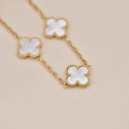 [LUCKY LOVE]CLOVER WHITE PEARL MOP 5 MOTIF BRACELET COLLECTION