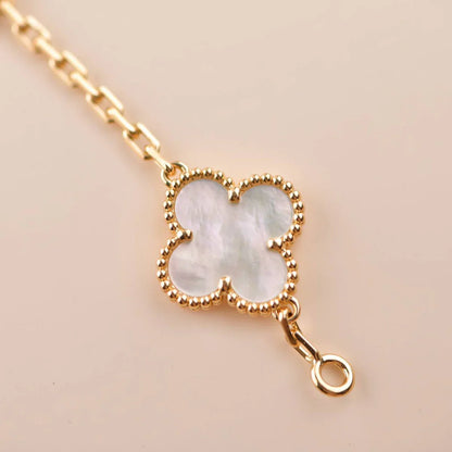 [LUCKY LOVE]CLOVER WHITE PEARL MOP 5 MOTIF BRACELET COLLECTION