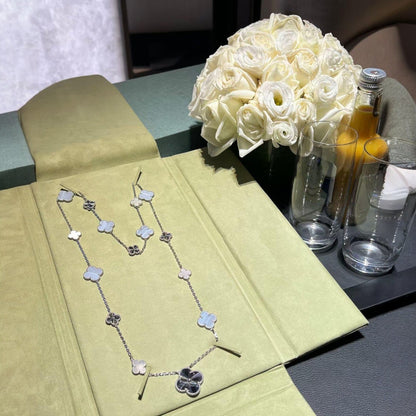 [LUCKY LOVE]DETACHABLE CLOVER 15(11+4) FLOWER SILVER NECKLACE SET